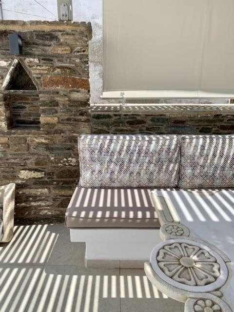 Serenity Living Platia, Tinos Exterior photo
